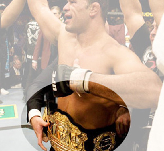 O cinturão de campeão foi escolhido como signo da marca e dos produtos
