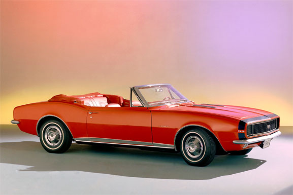 Primeira geração do Camaro, lançada em 1967, oferecia ampla gama de opcionais de personalização 