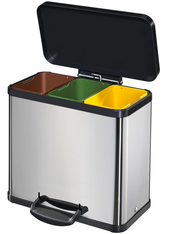 Trento Öko oferece três compartimentos para separação de materiais, permitindo ao usuário separar seu lixo 