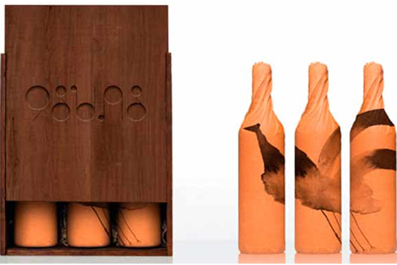 Embalagens para presente criadas pela Landor dão um charme especial aos vinhos Nine Suns